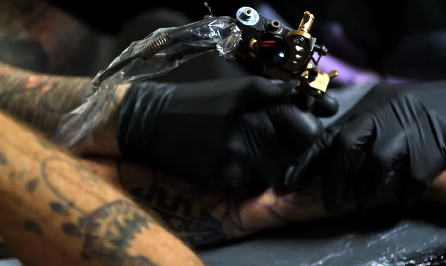 Macchinette tattoo per iniziare: ecco a chi rivolgersi - Max Signorello
